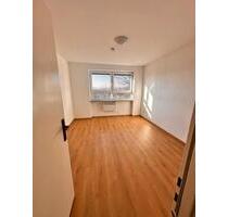 Kulmbach - 2 Zimmer Wohnung mit Balkon - nähe IREKS, ab 01. April