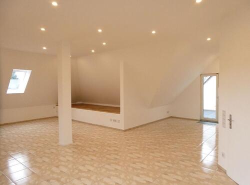 Foto - 2.5 Zimmer Dachgeschoßwohnung in Karben