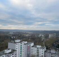 Exklusive 4-Zimmer Maisonette-Wohnung im 18. OG mit Panoramablick - Essen Stadtbezirk VII