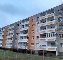 Helle Wohnung mit Balkon & offener Wohnküche in Landsberg - Oelsnitz (Erzgebirge)