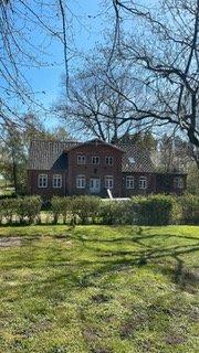 Foto - Herrenhaus sanierungsbedürftig - 1.800,00&nbsp;EUR Kaltmiete, ca.&nbsp; 400,00&nbsp;m&sup2;