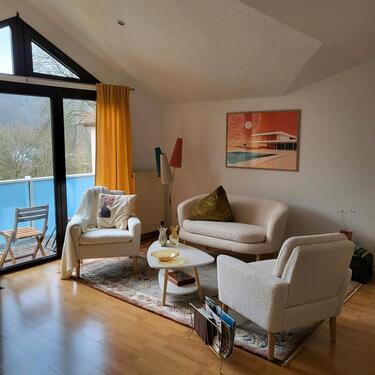 Foto - Helle Dachgeschoss Wohnung im Taunus, Stadtteil von Hofheim