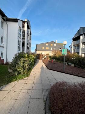 Foto - Attraktive 3-Zimmer-Wohnung mit Balkon, Garage & Einbauküche in Kronberg-Oberhöchstadt