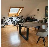Helle Dachgeschosswohnung in Gladbeck Ost zu vermieten! - Düsseldorf Stadtbezirk 6