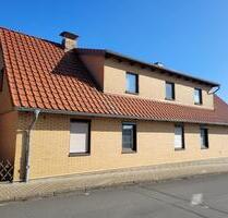 WOB-Heiligendorf: Sanierungsobjekt, 2 Wohneinheiten (von privat) - Wolfsburg Detmerode