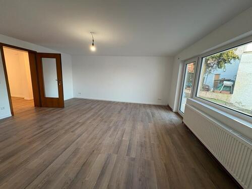 Foto - Neu renovierte 120 qm Wohnung mit Balkon und Terrasse