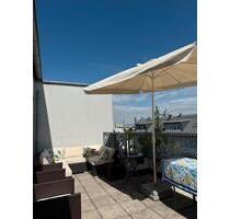 Untermiete: Möbelierte 2,5 - Zimmer Wohnung mit Skyline Blick - Frankfurt am Main Sachsenhausen Süd