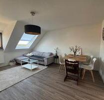Charmante 3-Zimmer Wohnung im Dachgeschoss - Pleidelsheim
