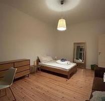Frei verfügbare 1-Zimmer- Altbauwohnung Nähe Seesrtr. - Berlin Mitte