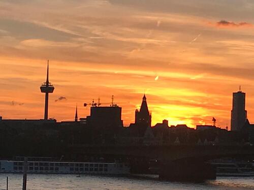 Foto - Wohnung in Deutz sofort frei inkl. Rheinblick