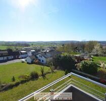 SOEBEN RESERVIERT: Helle 2 ZKB in Neuhof zu vermieten