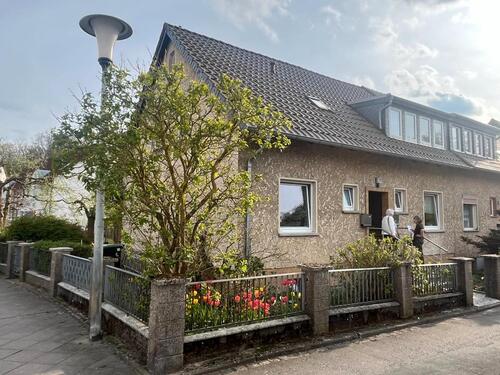 Foto - Schöne renovierte 3-Zi-Wohnung in Wolfsburg-Nordstadt