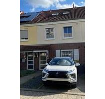Reihenmittelhaus am Eichenpark, 5 Zi., 140 m², Garten - Garbsen