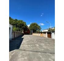 Garage mit Lager in Lübeck zu vermieten