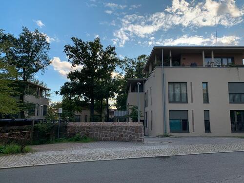 Foto - Chance für Familien: 5- Zi- EG nach Erstbezug (DD Hanglage)