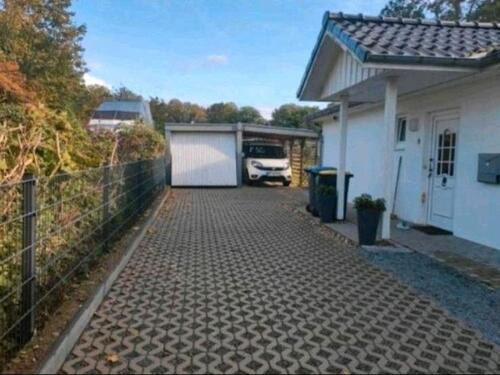 Foto - Einfamilienhaus zu vermieten - 1.270,00&nbsp;EUR Kaltmiete, ca.&nbsp; 100,00&nbsp;m&sup2;