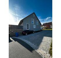 DHH Windischeschenbach - 1.390,00&nbsp;EUR Kaltmiete, ca.&nbsp; 130,00&nbsp;m&sup2; in Windischeschenbach (PLZ: 92670)