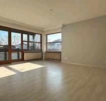 4-Zimmer-Wohnung mit Balkon in Sennfeld - ideal für Familien - - Gochsheim