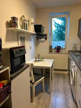 Foto - 2 Raumwohnung 245 Euro - 4.000,00 EUR Kaltmiete,