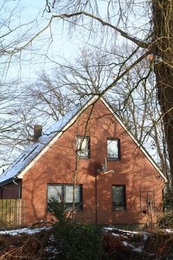 Foto - Großes Einfamilienhaus mit Garten in Stuhr-Varrel