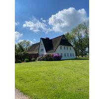 Klassische Wohnung Landhaus - 800,00&nbsp;EUR Kaltmiete, ca.&nbsp; 50,00&nbsp;m&sup2; in Klein Nordende (PLZ: 25336)