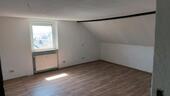 Foto - Frisch renovierte 55qm 2, 5zkb studio whonung. (öffne Raum)