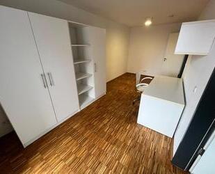 Möbliertes WG-Zimmer in Hochschulnähe: Moderne Ausstattung - Idstein