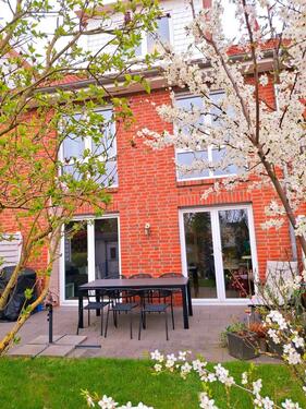 Foto - Modernes Reiheneckhaus (Bj. 2014) 166 m² Garten & Energieklasse A
