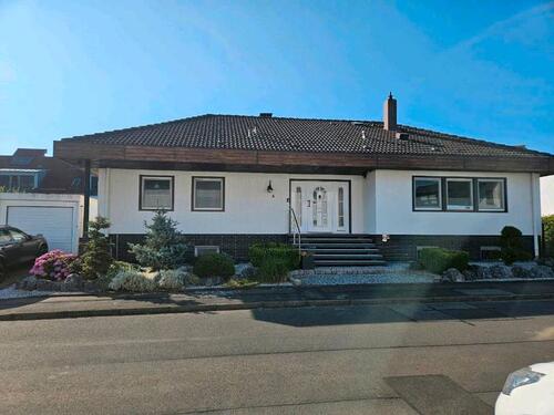 Foto - Freistehender Bungalow Haus - 440.000,00&nbsp;EUR Kaufpreis, ca.&nbsp; 160,00&nbsp;m&sup2;