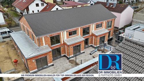 Foto - Drei moderne Neubau-Reihenhäuser in ruhiger Lage von Gerolfing – hochwertige Ausstattung & energieeffizientes Wohnen