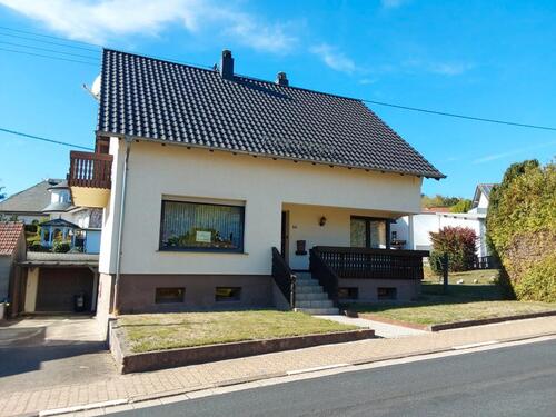 Foto - 8 Zimmer Einfamilienhaus zum Kaufen in Weiskirchen