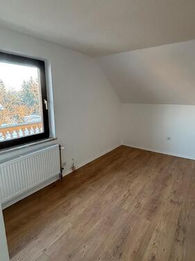 Foto - Dachgeschoßwohnung in Büchlberg zur Miete