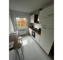 Möbliertes WG-Zimmer mit guter Anbindung: Frankfurt, Darmstadt - Rödermark