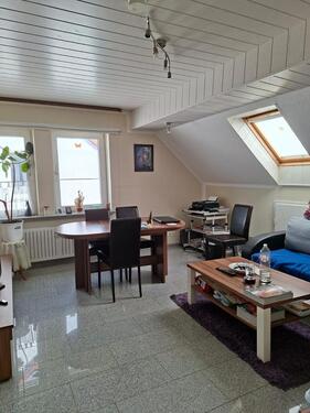 Foto - Charmante Dachgeschosswohnung (3 Zimmer) in Wolfsburg - Vorsfelde
