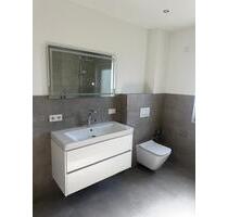Traumhafte Dachgeschosswohnung 4 Zimmer Lichtdurchflutete - Breuberg