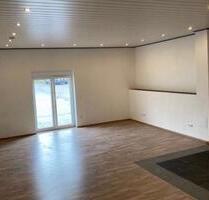 Schöne Erdgeschoss Wohnung zu verkaufen - Burglengenfeld