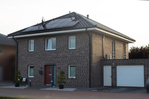 Foto - Einfamilienhaus. Moderne Stadtvilla von 2017