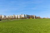 Foto - Südbalkon mit freiem Blick - 400,00 EUR Kaltmiete,