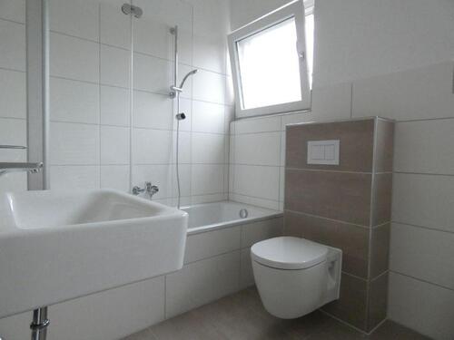 Foto - ** Modernisierte 3-Zi-Wohnung in beliebter Lage von Essen - Holsterhausen **