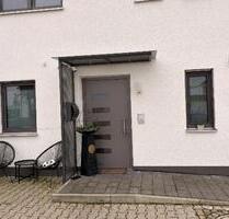 Doppelhaushälfte - 1.350,00&nbsp;EUR Kaltmiete, ca.&nbsp; 155,00&nbsp;m&sup2; in Osterhofen (PLZ: 94486)