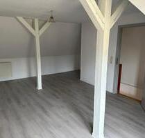 Große Wohnung für Familie - 790,00&nbsp;EUR Kaltmiete, ca.&nbsp; 95,00&nbsp;m&sup2; in Greiz (PLZ: 07973)