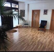 Büro PraxisGewerbefläche - 800,00 EUR Kaltmiete, in Bad Hersfeld (PLZ: 36251)