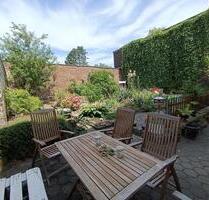 Schöne und gemütliche 2 Zimmer Wohnung in zentraler, aber ruhiger Lage (Sackgasse) nahe U35 - Bochum Bochum-Mitte