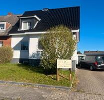 Doppelhaushälfte mit 3Zimmern in Neumünster-Faldera