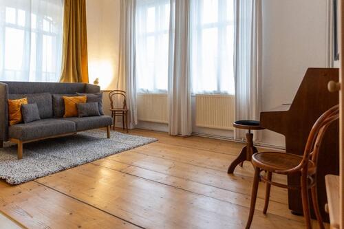 Foto - Raum für Klavier, Workshops, Kurse, Büro, Kaffee, Treffs