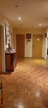 Foto - Großzügige 3,5 Zimmer-Wohnung - 1.300,00&nbsp;EUR Kaltmiete, ca.&nbsp; 98,00&nbsp;m&sup2;