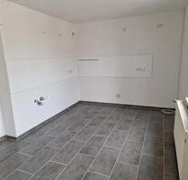 Großzügige 4 Raumwohnung mit zwei Bädern - Staßfurt