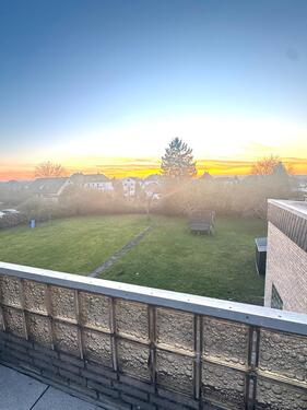 Foto - Große Wohnung mit eigenem Eingang mit großem Garten - 165 m2