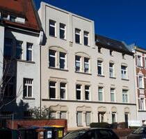 2-Raum Wohnung mit Küche und Bad (mit Dusche) - Halle (Saale) Dölau