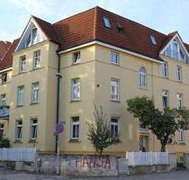 Attraktive 2-Zimmer-Wohnung im Dachgeschoss mit Parkett zu mieten! - Schwerin